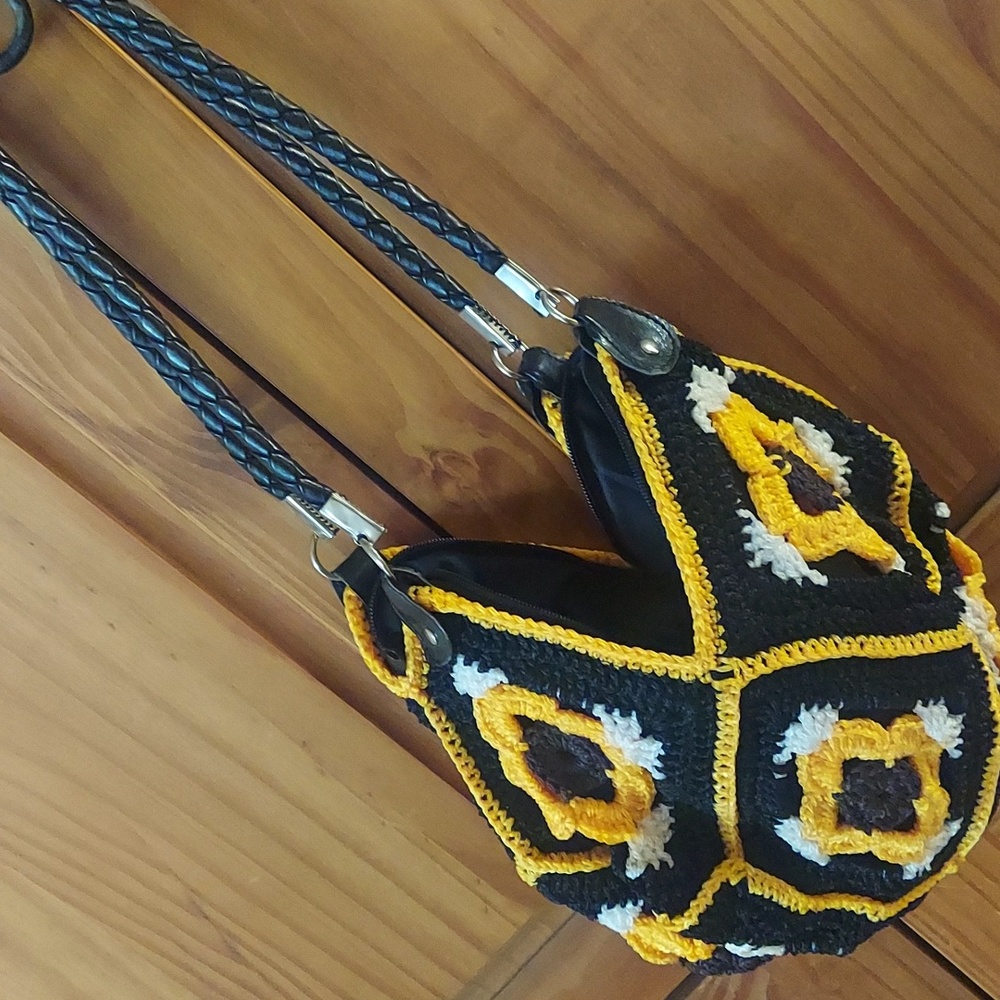 Handcrafted Crochet Floral Pattern Bag